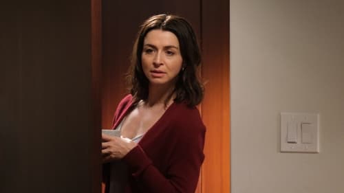movies/2024-08-24/greys-anatomy-3ScHtDVNmOCzsY09bpfKRPIum5a.jpg