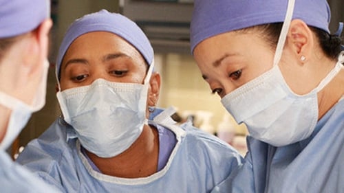movies/2024-08-24/greys-anatomy-5RfIAxd6YgtjCZ49adhoxtU6un.jpg
