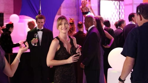movies/2024-08-24/greys-anatomy-8uR53d6M8xYRw1wV4X5JahOk5Ng.jpg