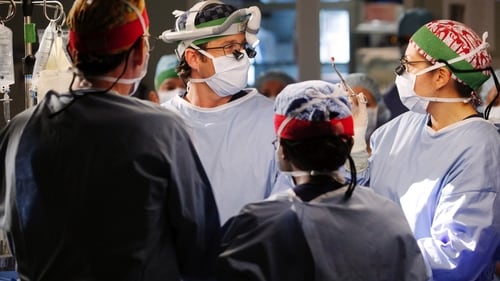 movies/2024-08-24/greys-anatomy-efhATb7gQWMt4tF0yq9NhpiM0vC.jpg