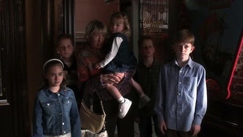 movies/2024-09-05/desperate-housewives-zctzcYTJ9mf83Sd7AyyC0vNqOE.jpg