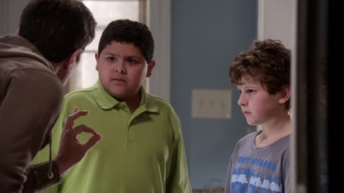 movies/2024-09-05/modern-family-97CmomJegNtShUjkcImj7VwFzLN.jpg