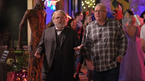 movies/2024-09-05/modern-family-W7xy8eabb1gcxvIFixR5GscGbT.jpg