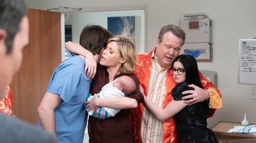 movies/2024-09-05/modern-family-fou1rpw1aLCGcD6tOZvtVhKns1c.jpg