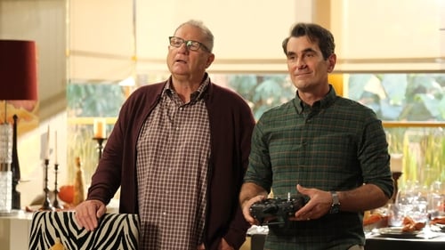 movies/2024-09-05/modern-family-mp0q4NKxGEMRa8Gq3EbKZPdIWZs.jpg