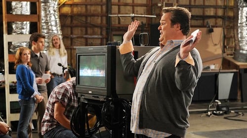 movies/2024-09-05/modern-family-ox9sa0uO6yVhE6Zo3vxsNGd0A8R.jpg