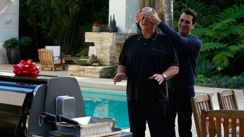 movies/2024-09-05/modern-family-tvs2KT0orYyztEwYzcmsXAwNg5n.jpg