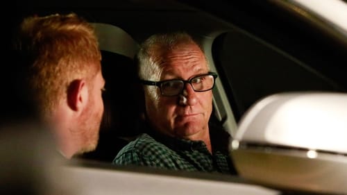 movies/2024-09-05/modern-family-uMRntFQ2WMvpmoS1PaZ6O4WOA8n.jpg