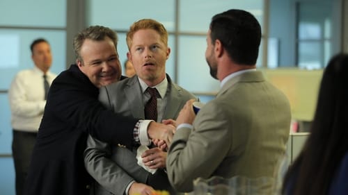 movies/2024-09-05/modern-family-wdVzgvKbdtVdUsTYeI27qoUvHzQ.jpg