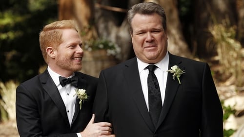 movies/2024-09-05/modern-family-woFfwmArOErtNhgKPd7mAraPLq.jpg