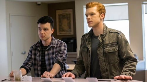 movies/2024-09-05/shameless-yGQMrjpVA4hL23yfuhEnVB4BEWr.jpg