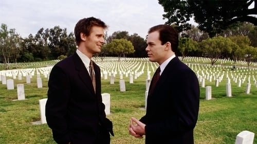 movies/2024-09-06/six-feet-under-wrwQ3VP9BnjLWhuAdxkGC16b0yY.jpg