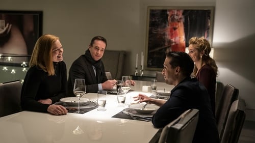 movies/2024-09-06/succession-2b7dW6RXozlQuMKPTyygYs0Blxm.jpg