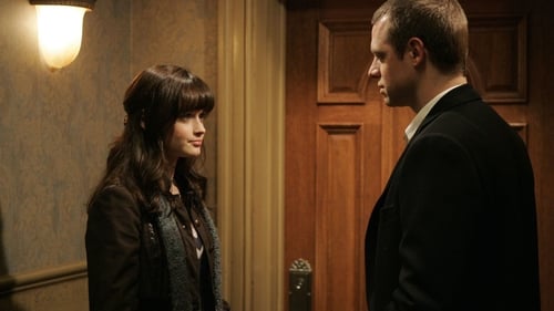 movies/2024-09-10/gilmore-girls-hIMON74cEzlWUeorhz75kSvFOl3.jpg