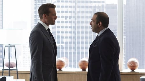 movies/2024-09-10/suits-b74OTtm1x8ZieH92UBsRwF2Uwti.jpg