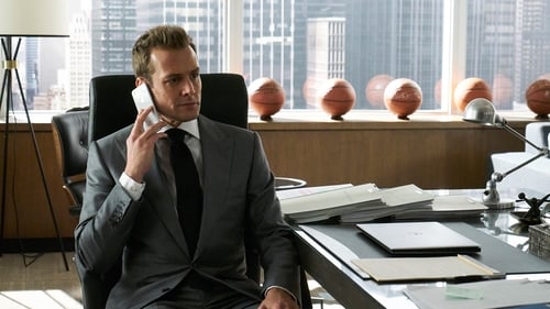 movies/2024-09-10/suits-kyKHDuHT7g6dhm7GbTXmNum9wIJ.jpg