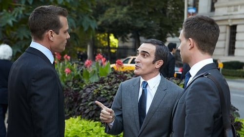 movies/2024-09-10/suits-mS5hLNjOHcfzPHdin42zHcOQ5Qb.jpg