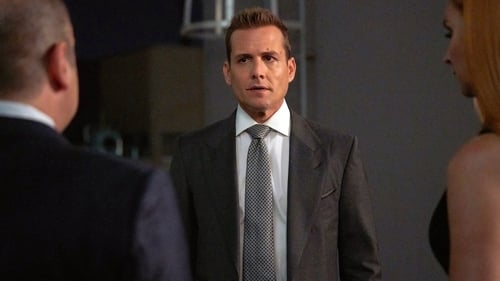 movies/2024-09-10/suits-qjrunQjCbktH5YkxyklBPjJZ8Z.jpg