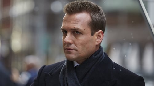 movies/2024-09-10/suits-qqGw3VxuBG6CKHBh089OMtbA4ra.jpg