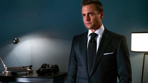 movies/2024-09-10/suits-yQMJGO7FdWbtWrD7mRoYnFU6aqW.jpg