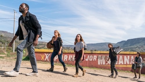 movies/2024-09-27/fear-the-walking-dead-1FFG9wRHPQWhEV33DlMAKb2TbK2.jpg