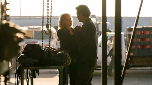movies/2024-09-27/fear-the-walking-dead-rOeZink9Bjq2G4MpaQ20LqQKbsJ.jpg