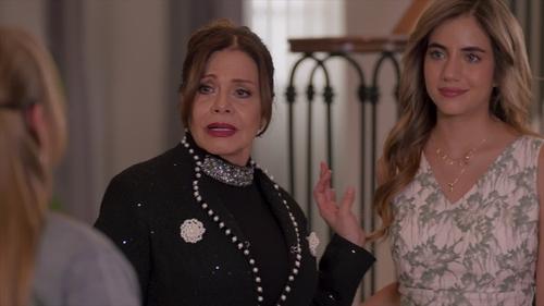 movies/2025-03-06/las-hijas-de-la-senora-garcia-j8SuLJdajBEpN4qzuN6UMy5QnbG.jpg