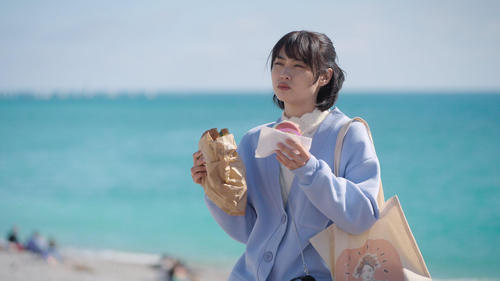 movies/2025-03-11/offline-love-i3iQ10eOgBtibybBjSIwSkjP9It.jpg