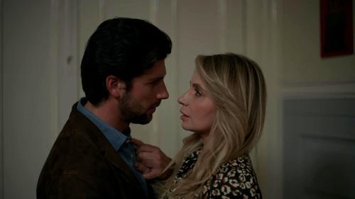 movies/ba3f7cc721a162a2149136afe95cd8fe/con-esa-misma-mirada-3125651549574153