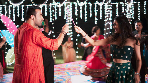 movies/ba3f7cc721a162a2149136afe95cd8fe/karmma-calling-7015915397959127