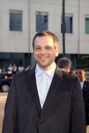 persons/2024-08-20/aaron-guzikowski-7QbiXxPB8u6VxsGiAX6B5O5ZzmE.jpg