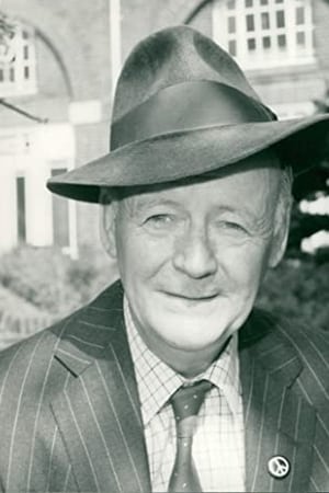persons/2024-09-03/robert-urquhart-4KhbRBOTLpBnNEIiecM73TtaJwN.jpg