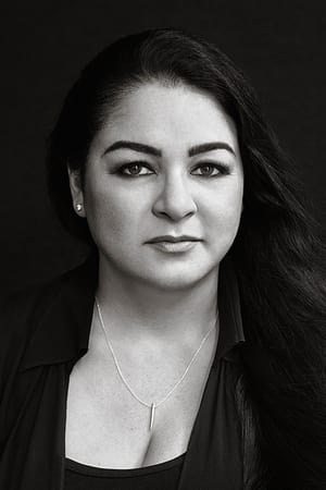 persons/2024-09-18/sylvia-day-pEK6yvOFOiGqsxoATtE3Buo8esS.jpg